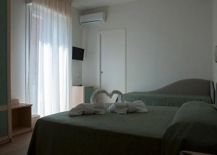 Hotell Ondina E Milazzo Cervia