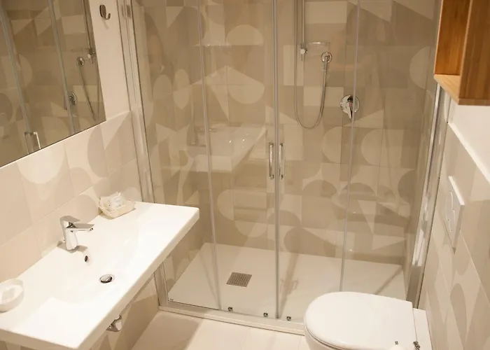 Ondina E Milazzo 3* تّشيرفييا