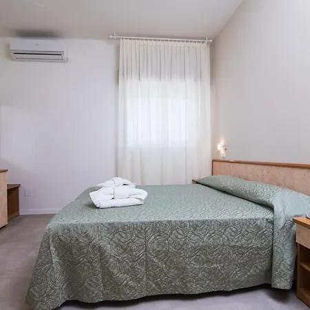 Ondina E Milazzo Szálloda 3*