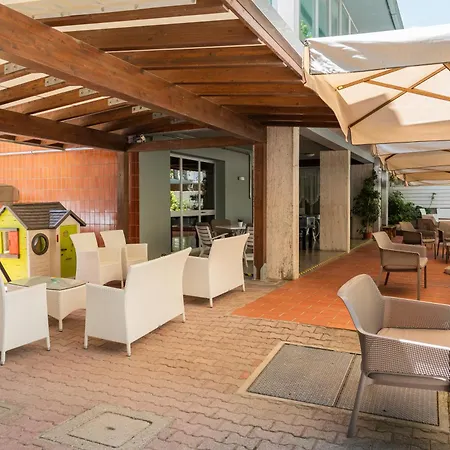 ホテル Ondina E Milazzo 3*