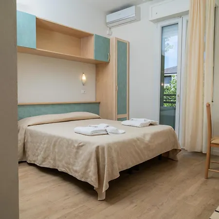 Ondina E Milazzo Otel Cervia
