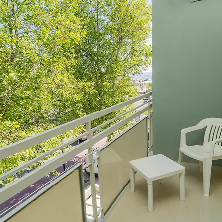 Ondina E Milazzo 체르비아