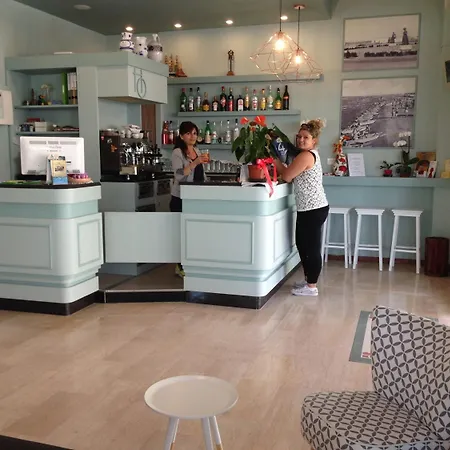 Ondina E Milazzo Szálloda Cervia